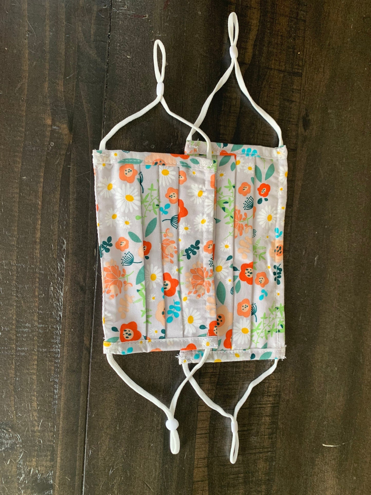 Face Mask with Nose Wire Adjustable Ear Loops Covering Fabric Washable 100% Adult Breathable Three Layer Floral Reusable For Women and kids