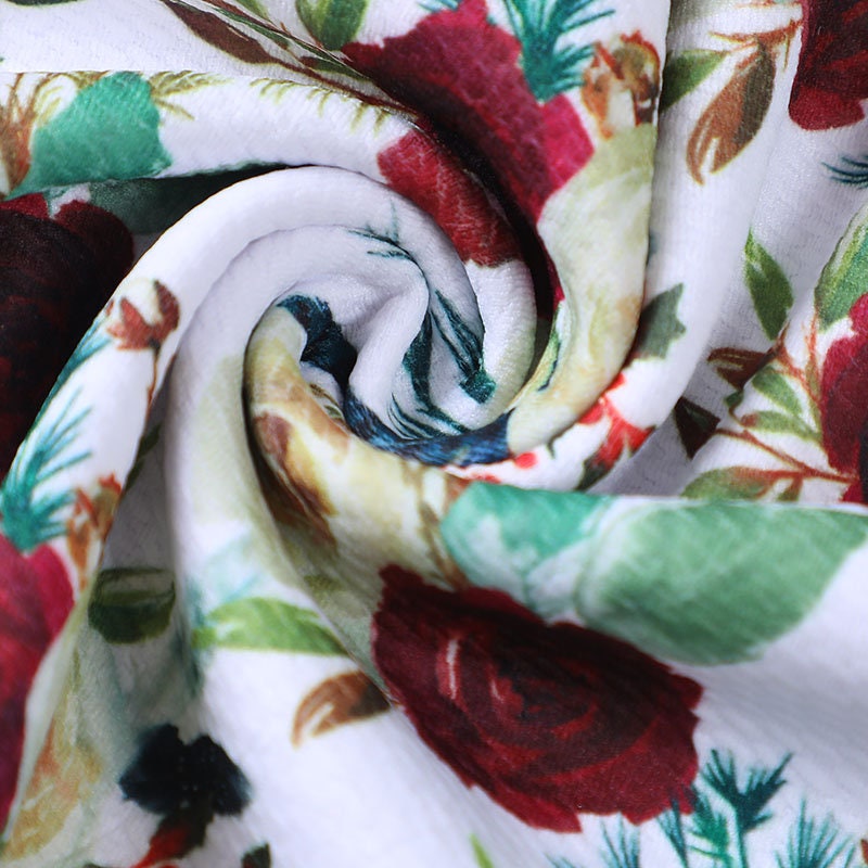 Christmas Floral Bullet Fabric AA689